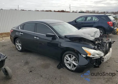 2013 Nissan Altima 2.5 из США, поврежденный, VIN 1N4AL3AP6DC165330